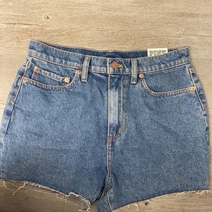 NEW Pink high waisted cut off shorts size 28